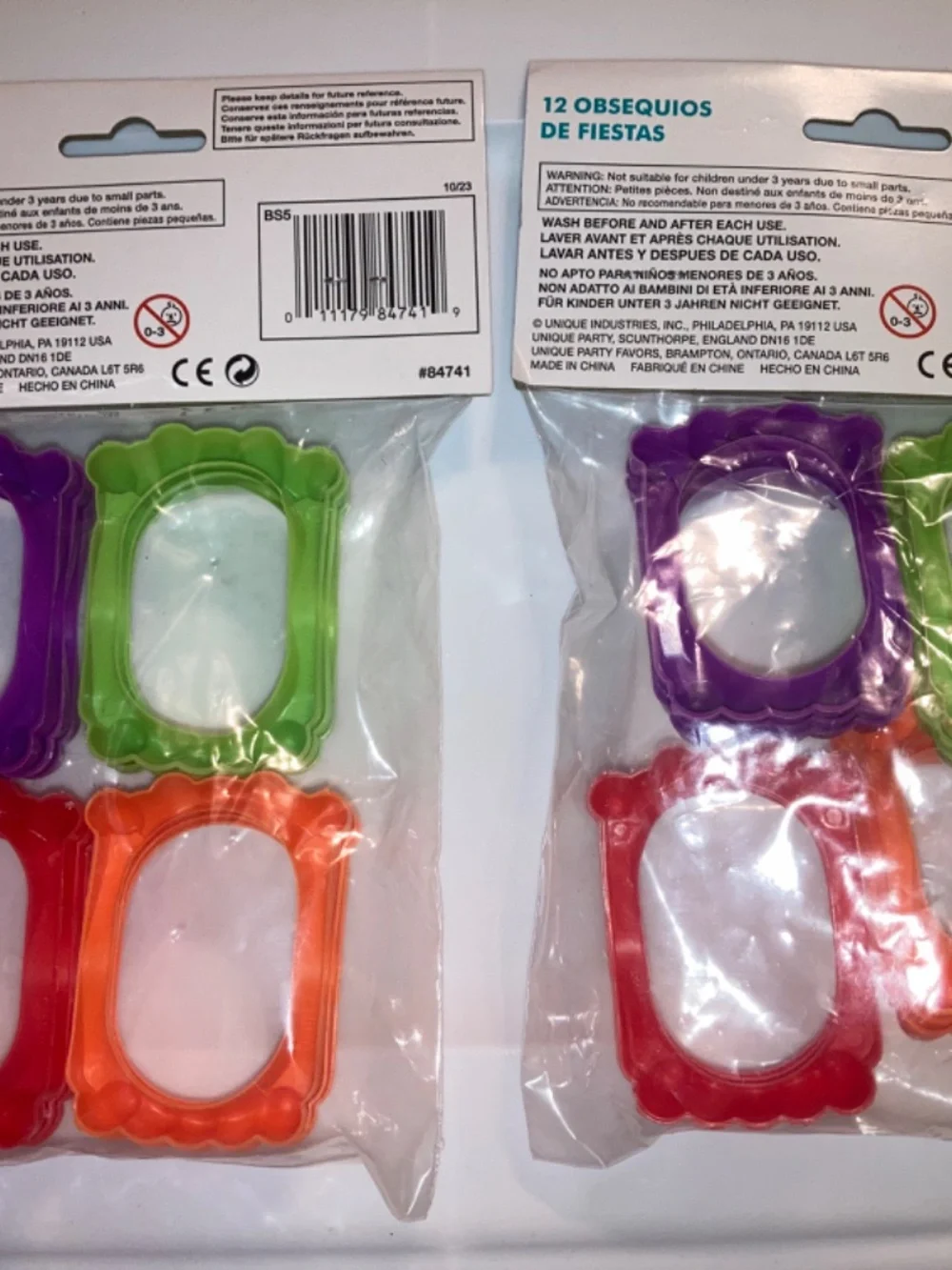 Neon Plastic Vampire Teeth Halloween Party Favors 24-Count Pack NWT fangs